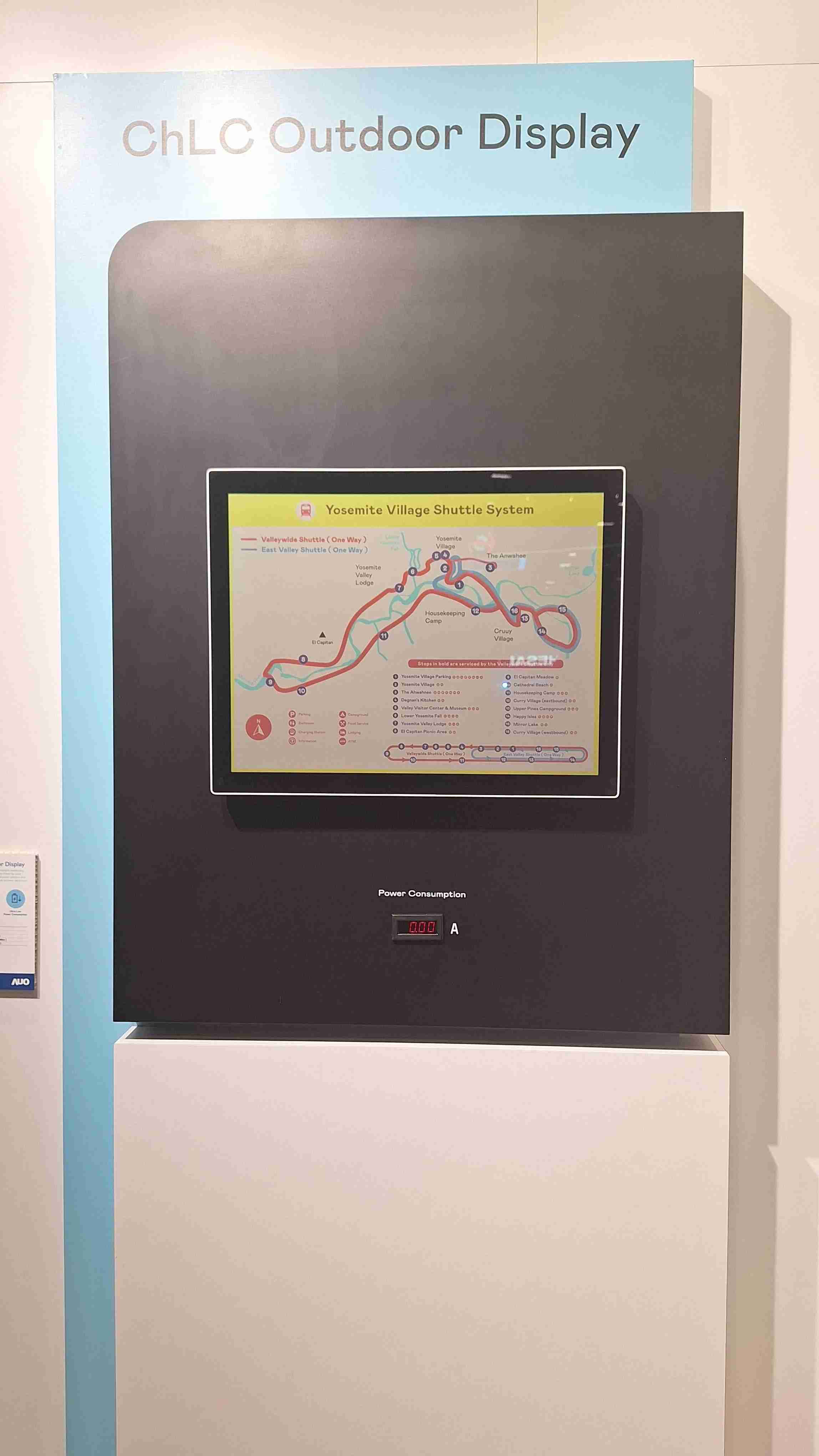918.COM的「胆固醇液晶超低耗能户外全彩显示器」不只环保省电，，且符合户外严苛使用环境，，拥有在摄氏-30度至85度下的宽温使用优势，，，，并且强光愈强愈能呈现绝佳的色彩饱和度及显示效果，，，，易于安装的特性将成为户外电子看板的新首选。。。